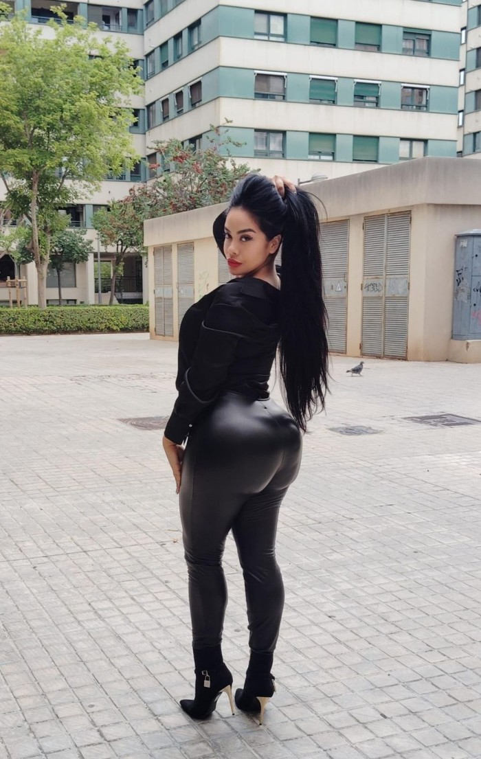 ARTE Y CIENCIA SENSUAL APASIONADA EXOTICA BUENA AMANTE