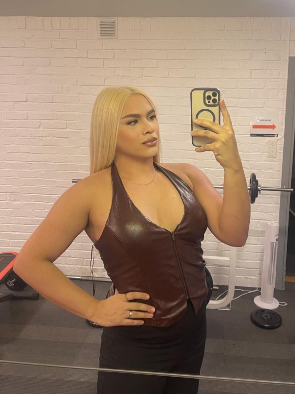 Amanda joven canaria por Zaragoza