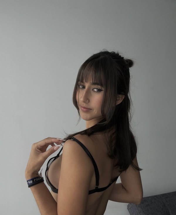 Lunita  tú putita cachonda