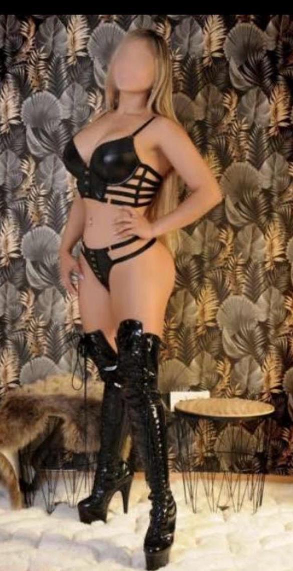 Espectacular y divertida, Leticia