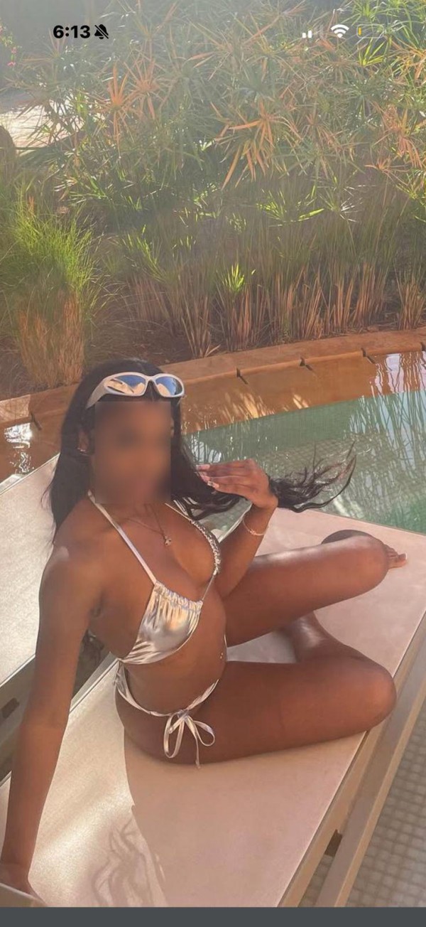 MORENA QUE BIEN CALIENTE COMPLACIENTE EN LLEIDA