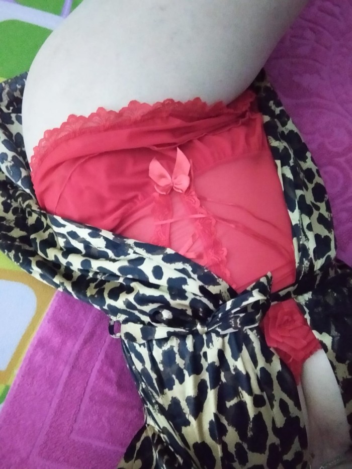 Sonia madurita latina cariñosa discreta