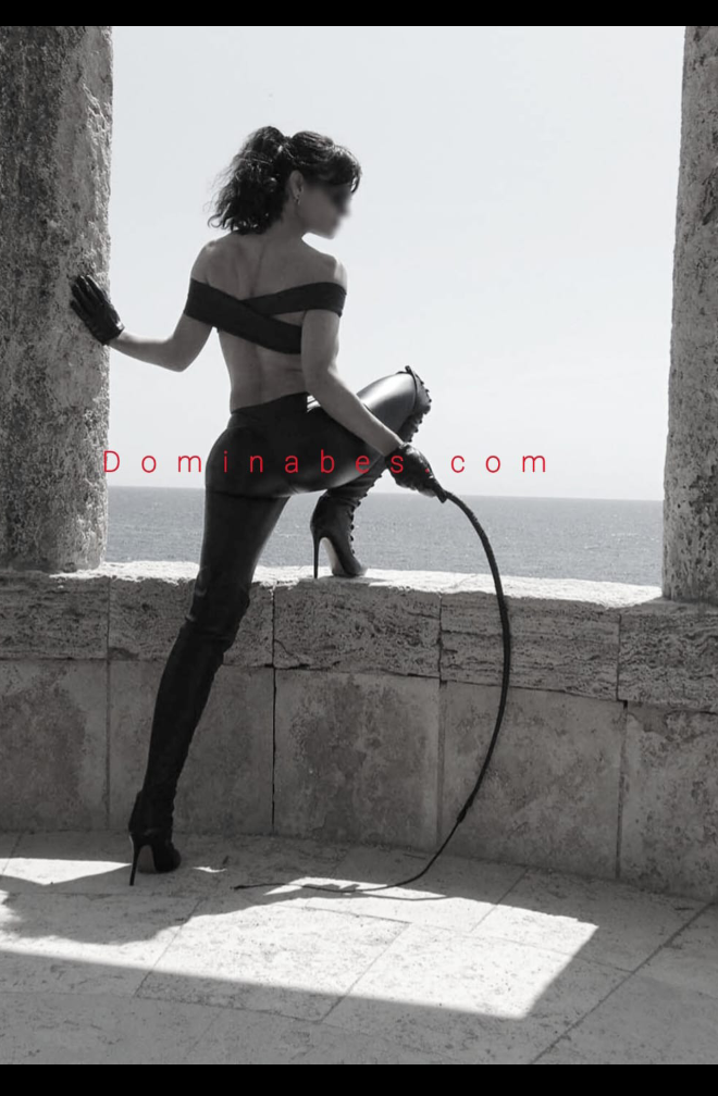 DOMINA BESS 27-28 ABRIL. Todo BDSM