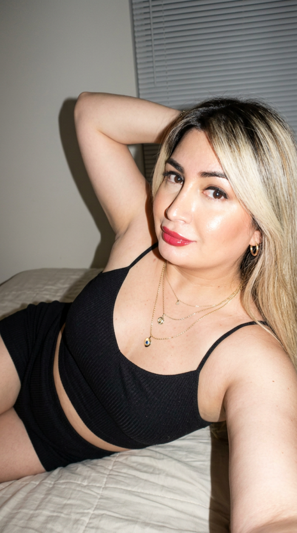 AGAMOS MUCHAS COSAS MENOS PERDER EL TIEMPO SERÉ TU NOVIA TRANS UNA FANTASÍ