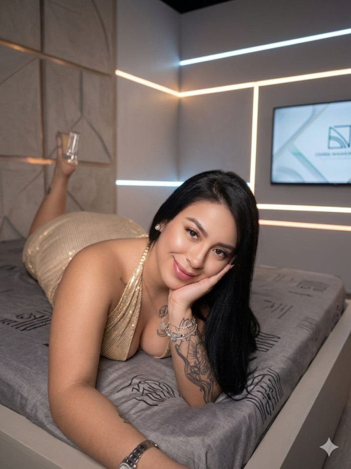 PUTITA BARATA DESDE 40€