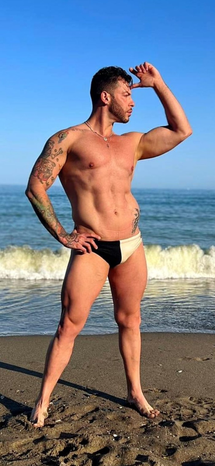 VERSÁTIL MÁS ACTIVO POLLÓN 20CM