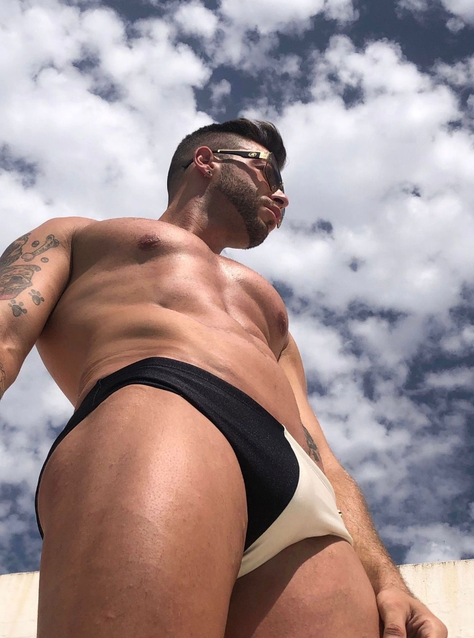 VERSÁTIL MÁS ACTIVO POLLÓN 20CM