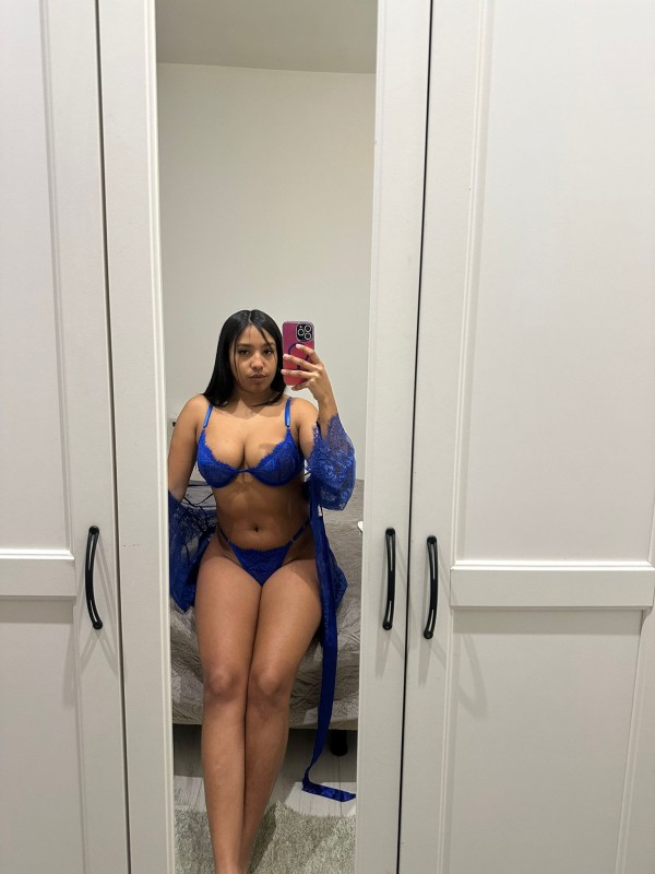 UNA SEXY Y BELLA MORENA 641079140