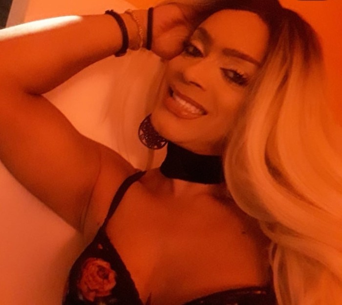 VEN AMOR TE DOY LO Q TU CHICA O PARIENTA NO TE DA