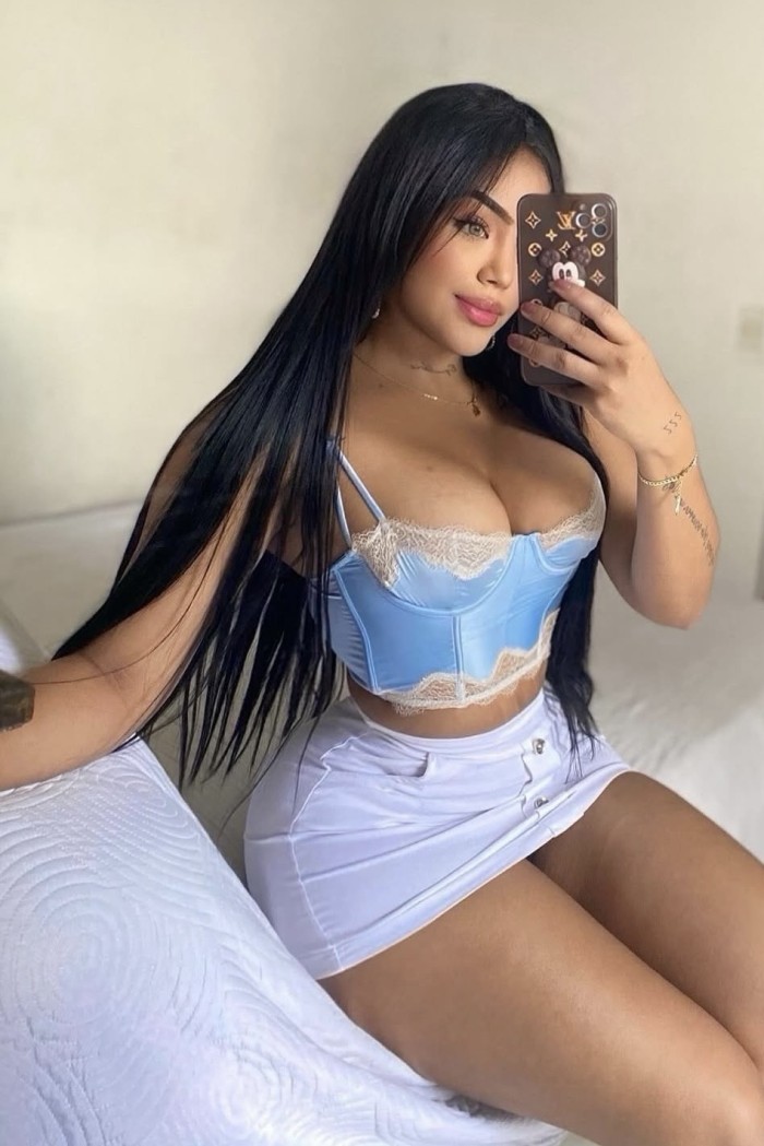 Chocolatita recién llegada fiestera