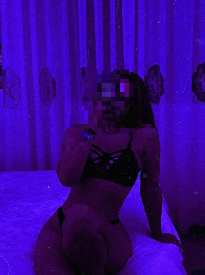 Linda latina cachonda