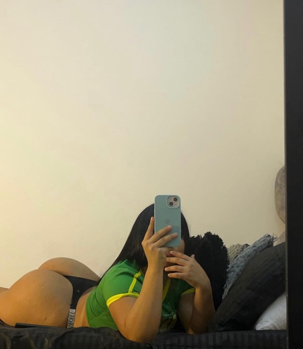 ¡EXCLUSIVA! JOVEN SUPER MORBOSA Y PASIONAL.