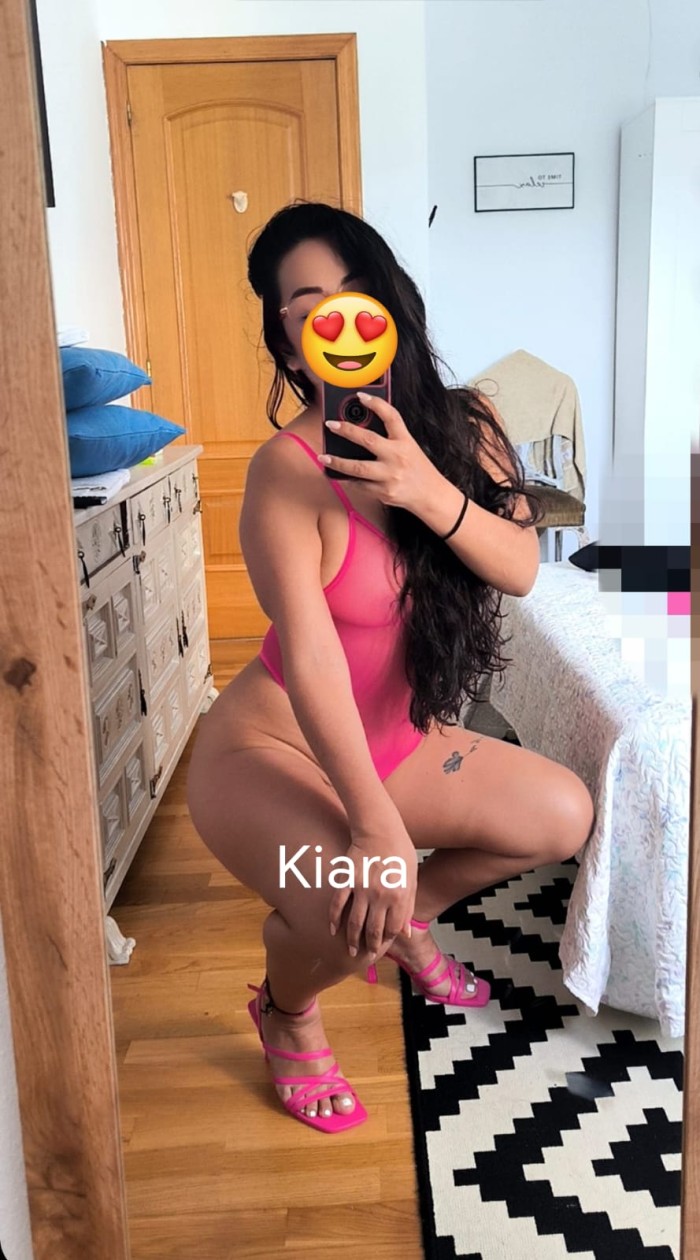 MORBOSA CACHONDA IMPLICADA ARDIENTE COMPLACIENTE