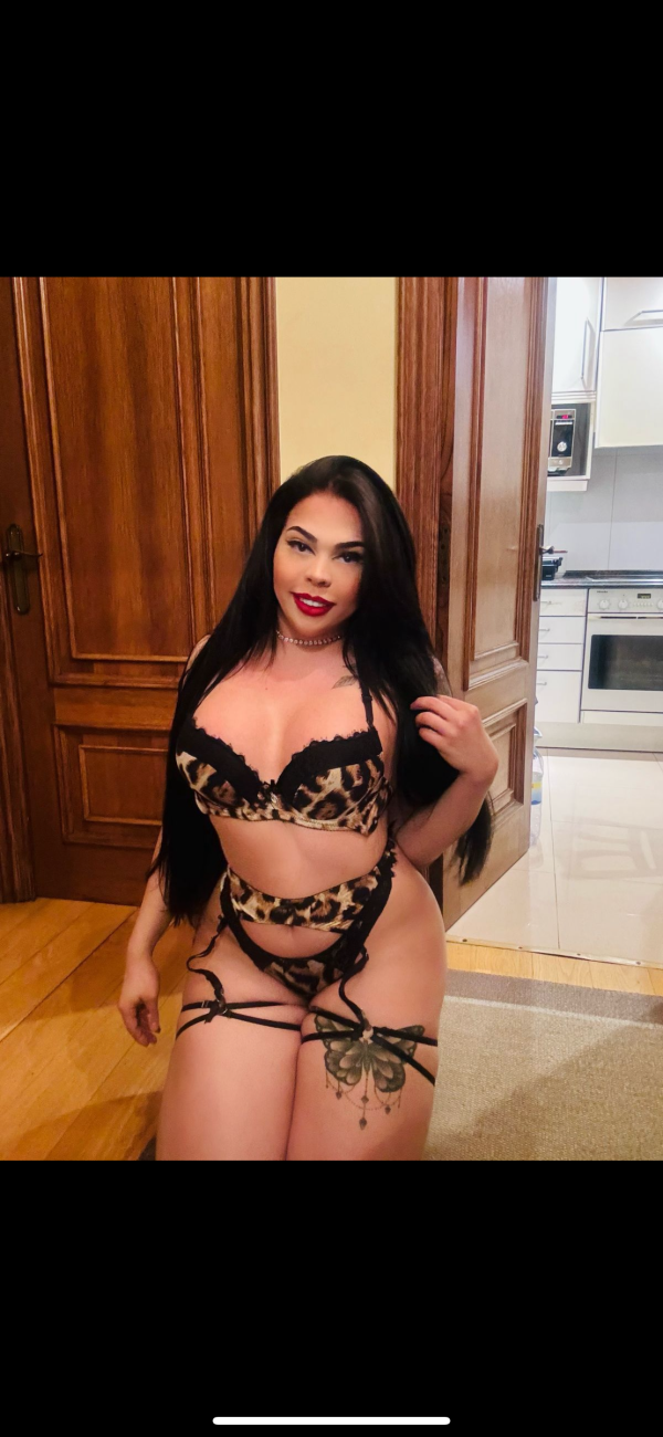 MIRELLA FEMININA GUARRA CACHONDA LECHERA ÚLTIMOS DAIS