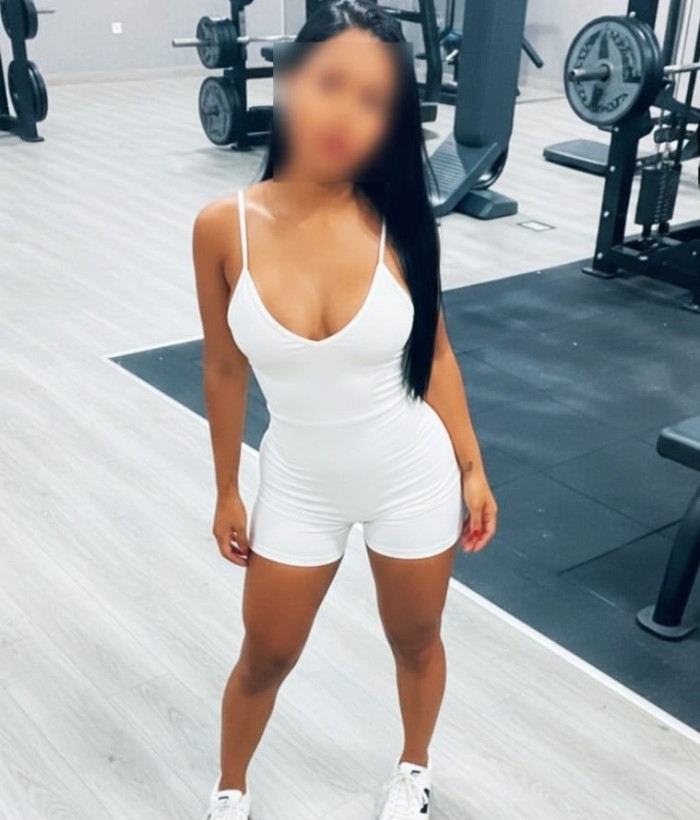 PRECIOSA BRASILEÑA NUEVA EN LOGROÑO