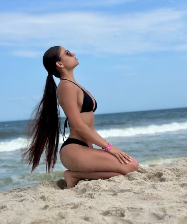 SOFÍA BELLEZA TROPICAL