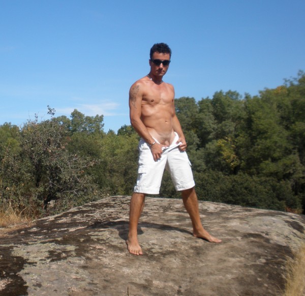 Busco modela para fotografia desnudo erotico conmigo