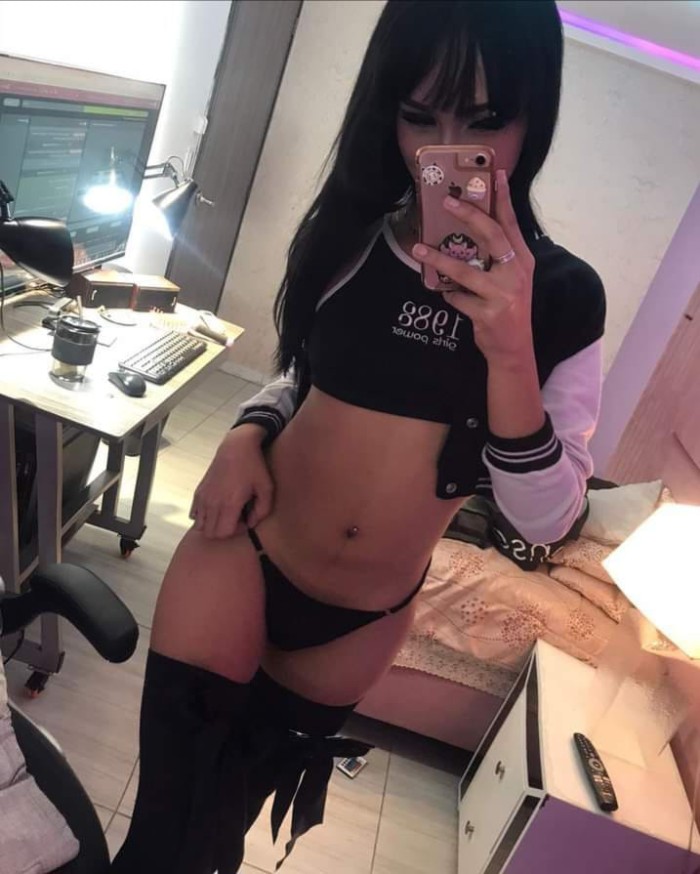 SOY TODO LO QUE ESTAS BUSCANDO, MUY FIESTERA