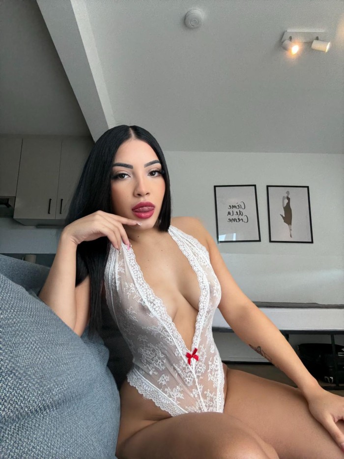 ATRACTIVA CARIÑOSA TODO LO QUE BUSCAS ARDIENTE FOGOSA FIESTERA NOVEDAD