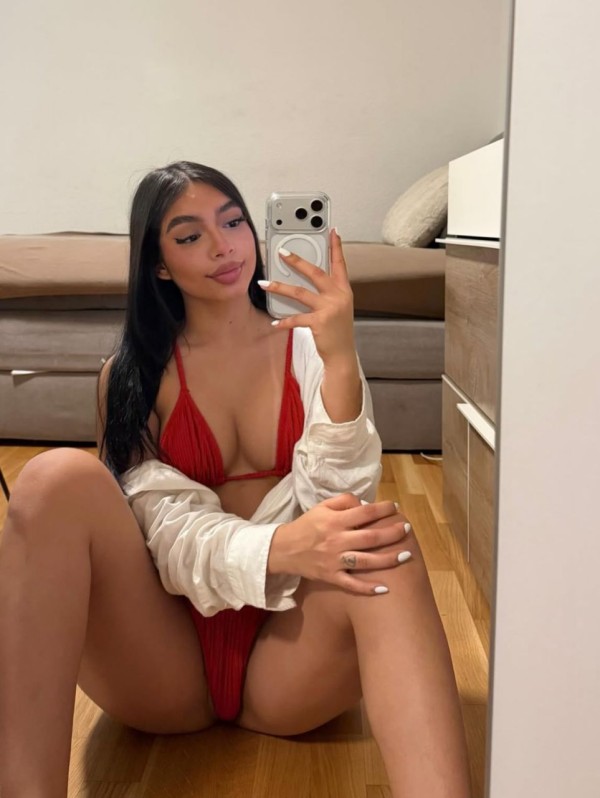 Morena cachonda súper fiestera, PARTICULAR con piso propio