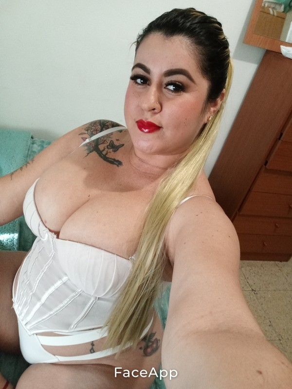 Samanta una fiera en la cama