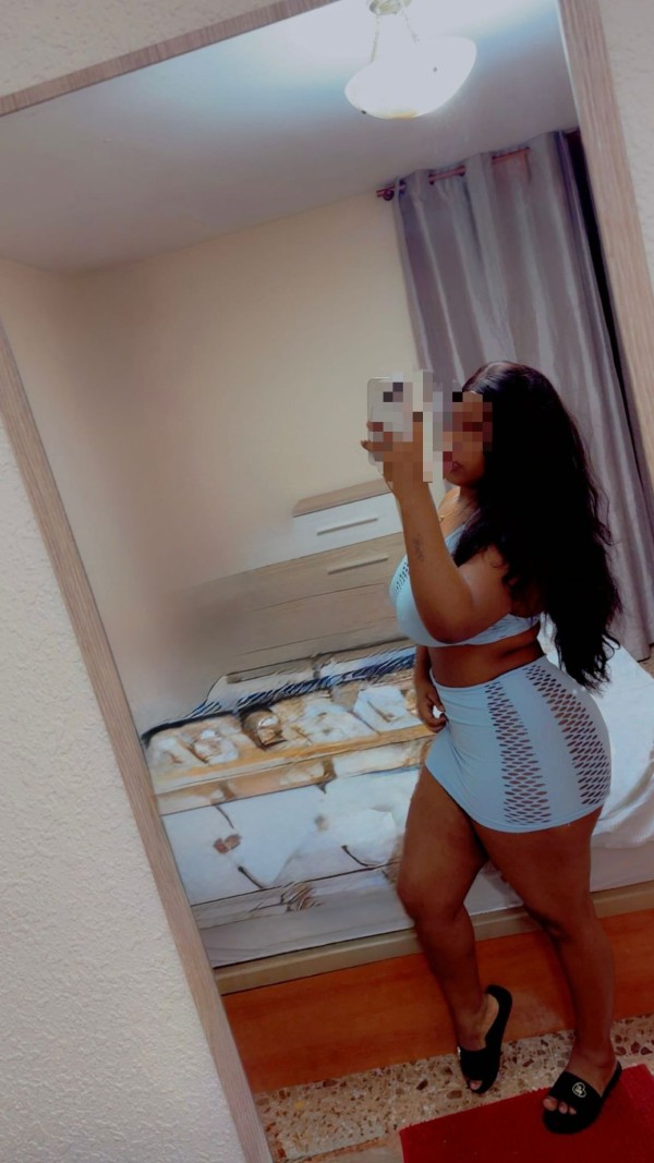 NOVEDAD JOVENCITA hermosa fiestera 19A