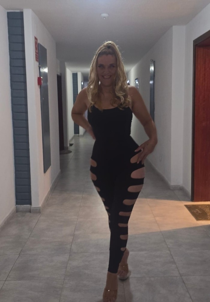 LA NÚMERO 10 DE ARGENTINA EN ALICANTE  JUGUETONA Y CALIENTE, 634858818