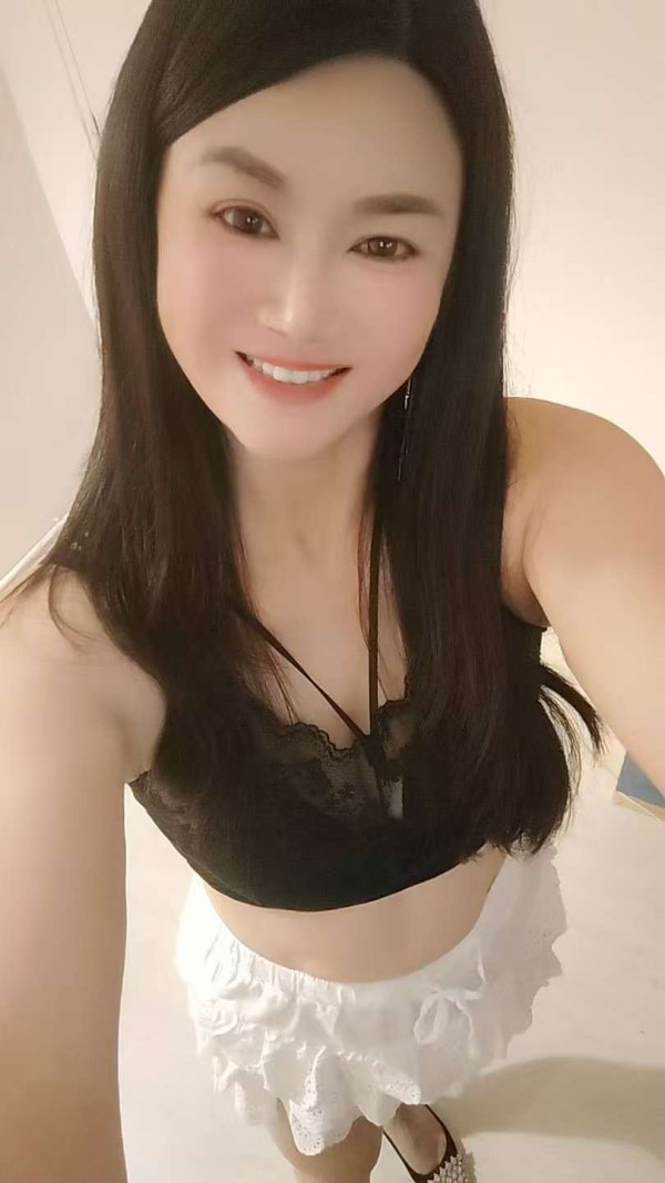 RECIEN LLEGADAS ESCORTS SENSUALES BELLAS Y SALIDAS 24H