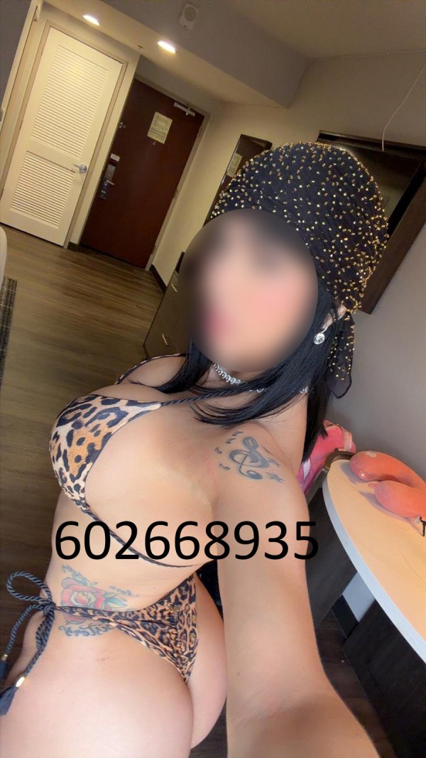 SAMY COMPLACIENTE FOGOSA FIESTERA COMPLETITA 24H EN BILBAO