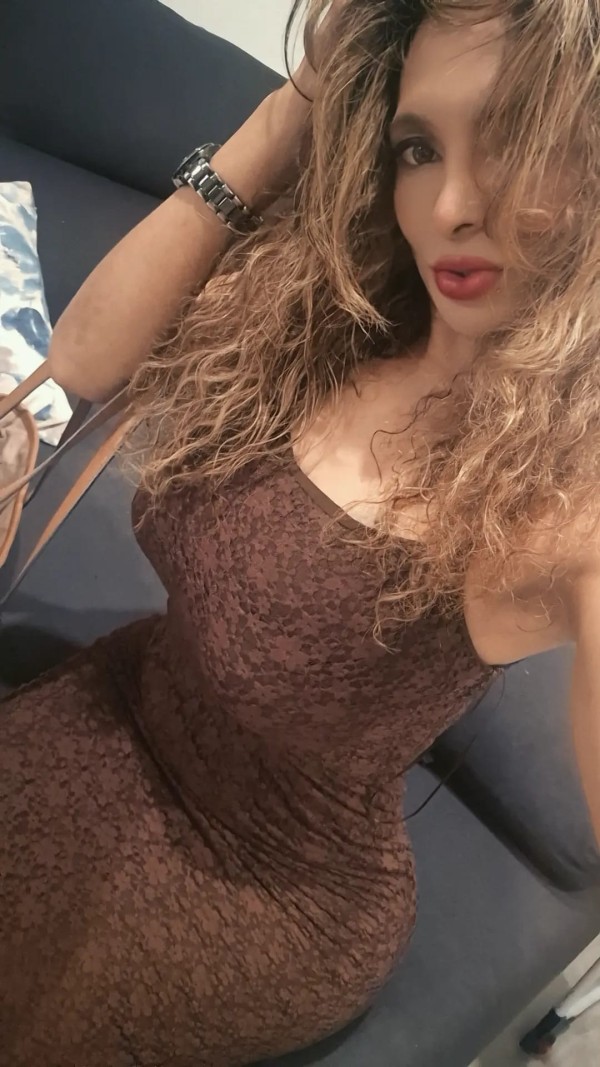 BELLA LATINA TRANS CUERPO DE DIOSA VIP TODA UNA TENTACIÓN FOGOSA NOVEDAD