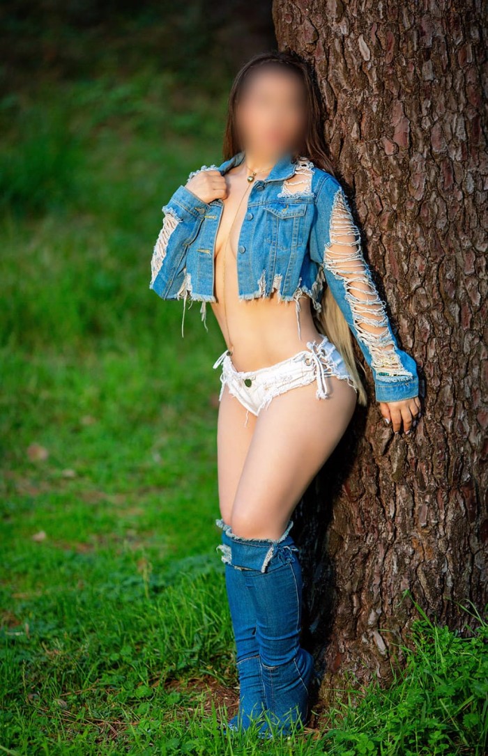 SOY YARA, MEXICANA DISCRETA Y ADICTIVA