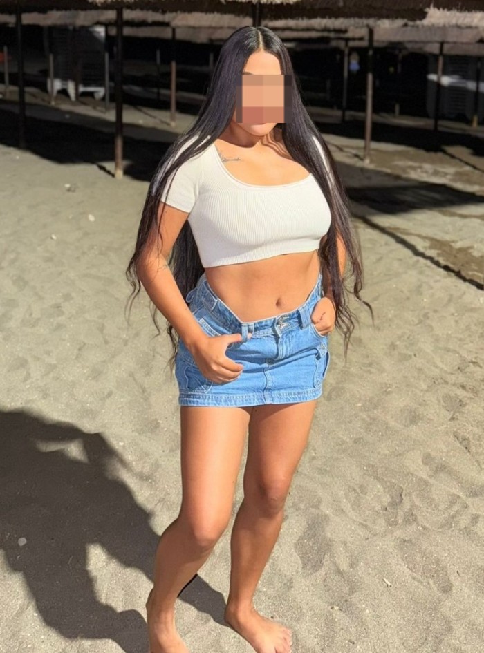 BOMBA DE SEXO COMPLACIENTE EN PEÑISCOLA CENTRO