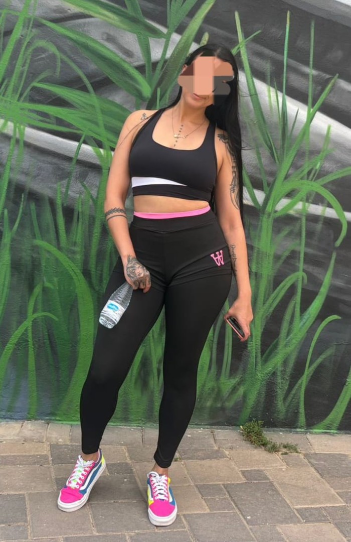 KARINA LA COLOMBIANA QUE TE PONDRÁ A MIL