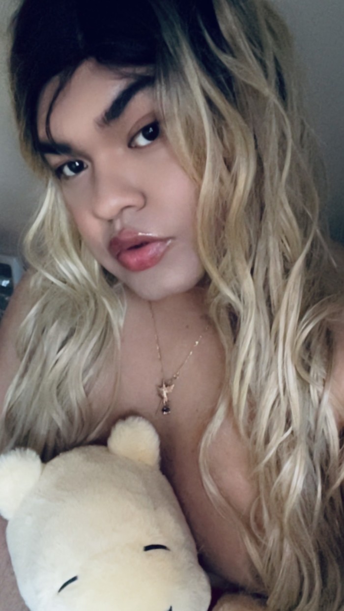 sumisa curvy Aguantadora
