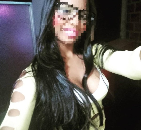 Latina rica en  novedad