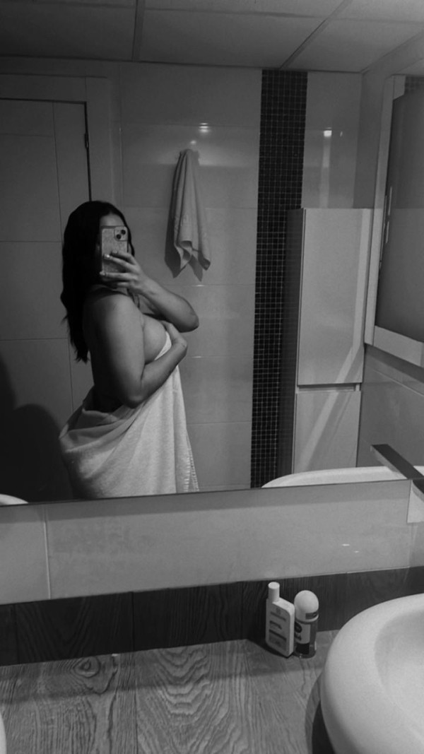 XIMENA UNA CHICA SENSUAL Y SEDUCTORA