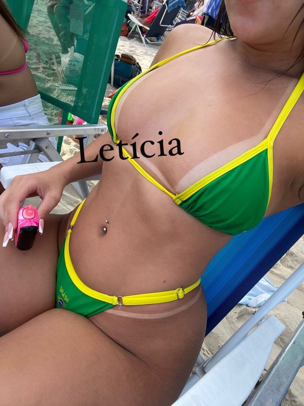 1 vez  jovencita cachonda rica en viveiro