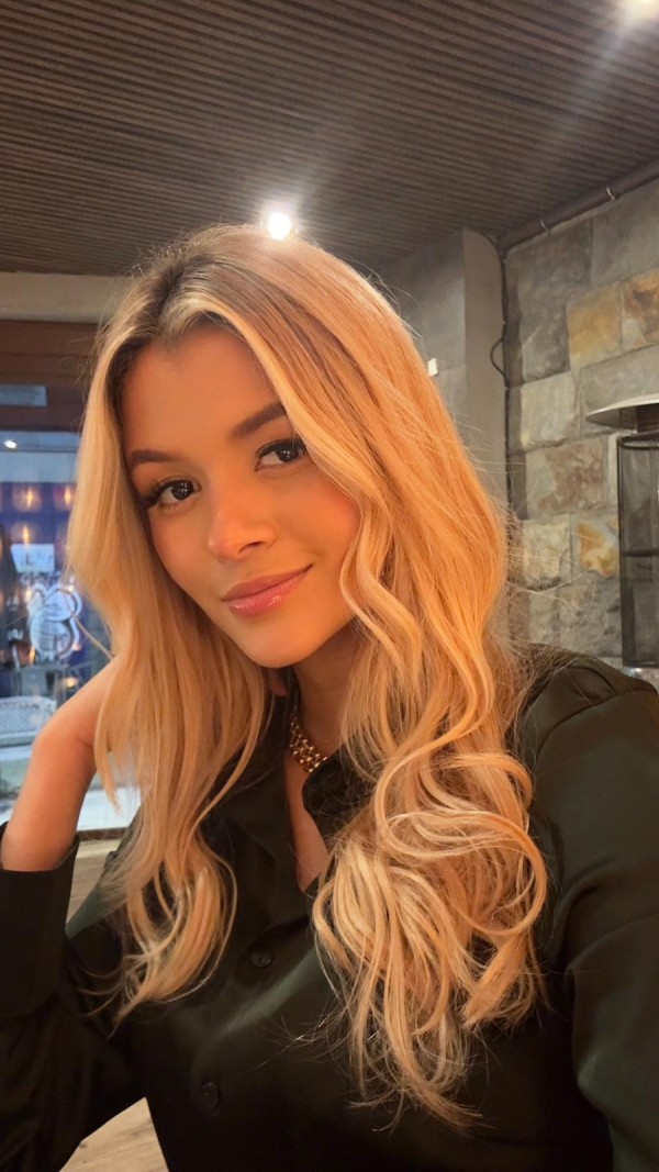 BRUNA . SENSUAL Y COMPLACIENTE. RUBIA INFARTANTE