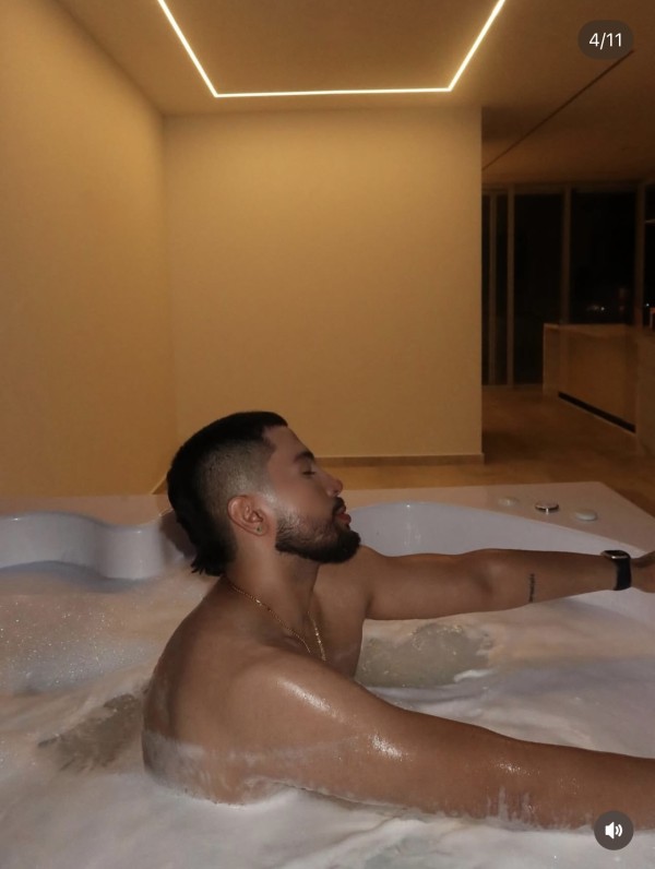 Colombiano fiestero, cachondo a tope y vicioso