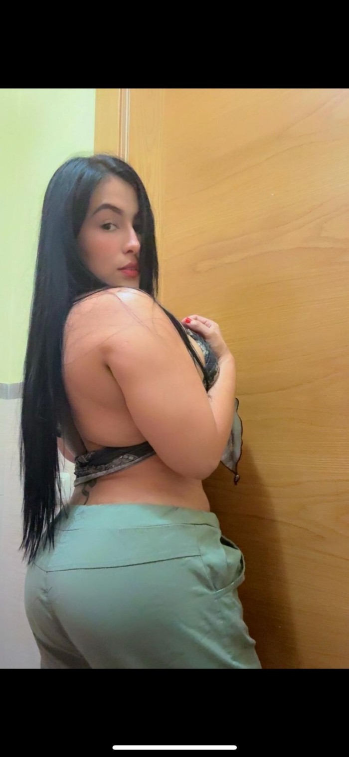 SOY UNA BOMBA DE PLACER, FIESTERA TRATO DE NOVIOS