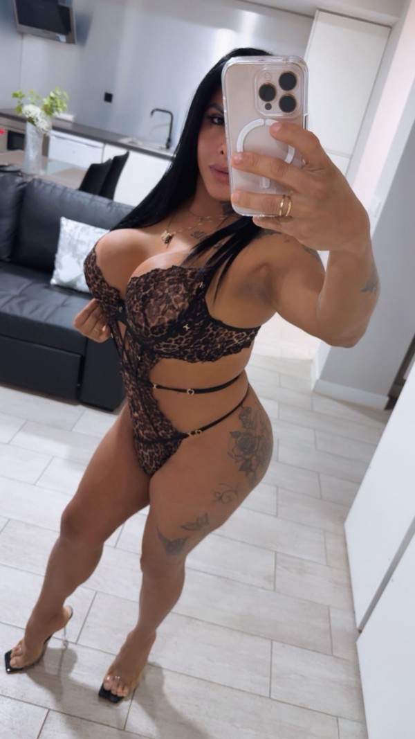 MONIQUE BELA TRANS BRASILEÑA FESTEIRA,NOVIDADE EM ALBACETE, 24 HORA