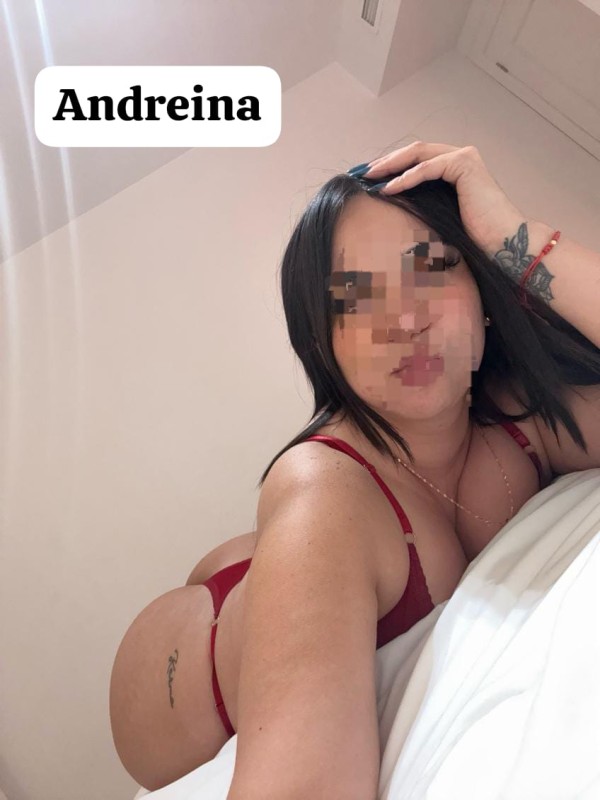 Soy ANDREINA DIVERTIDA Y RISUEÑA