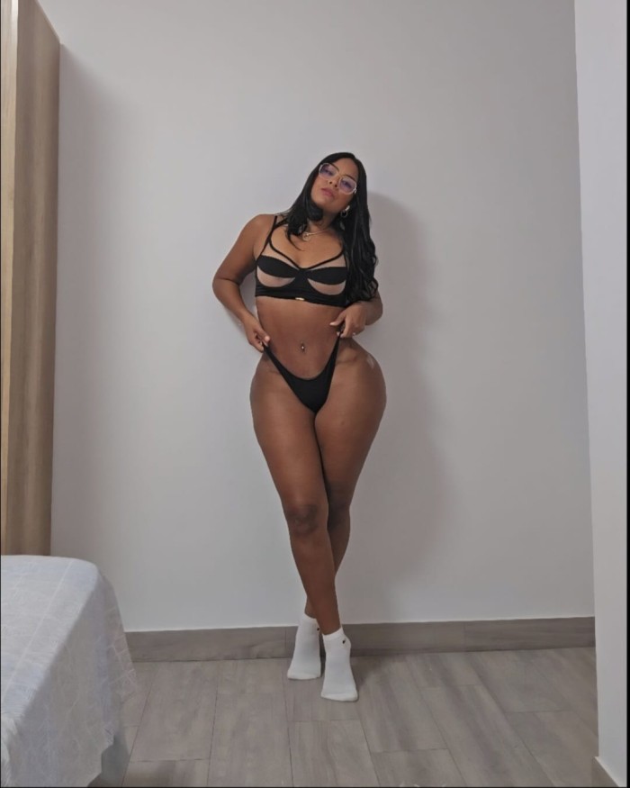 Soy Mariana Una Morena Ardiente Y Complaciente