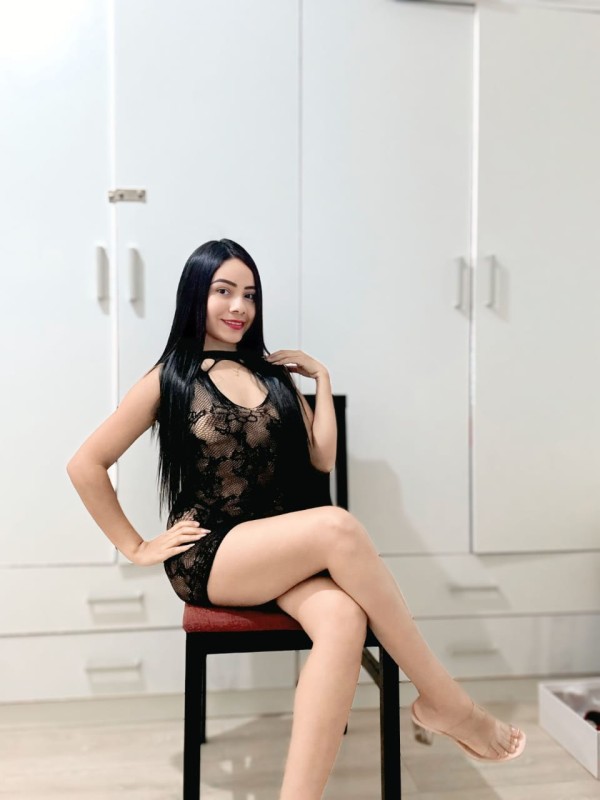 Sexy y divina máxima implicación