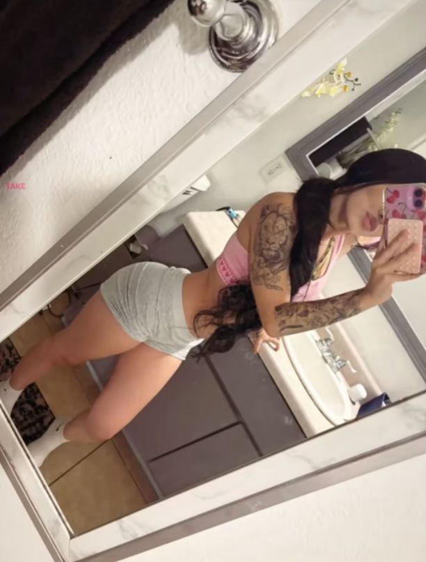 Hola soy Samantha zona ALMENDRALEJO