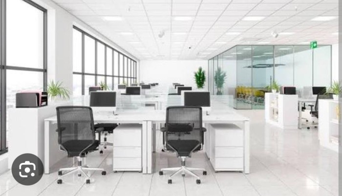 SE REQUIERE ENCARGADA (0) CON EXPERIENCIA