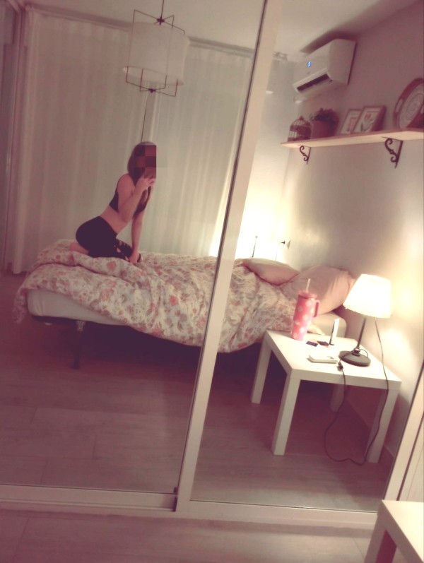 MIA JOVEN ESPAÑOLA CACHONDA CALIENTE -642053631