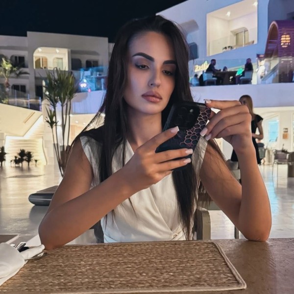 UCRANIANA25AÑOS,TU MEJOR COMPANIA PARA COMPARTIRAV