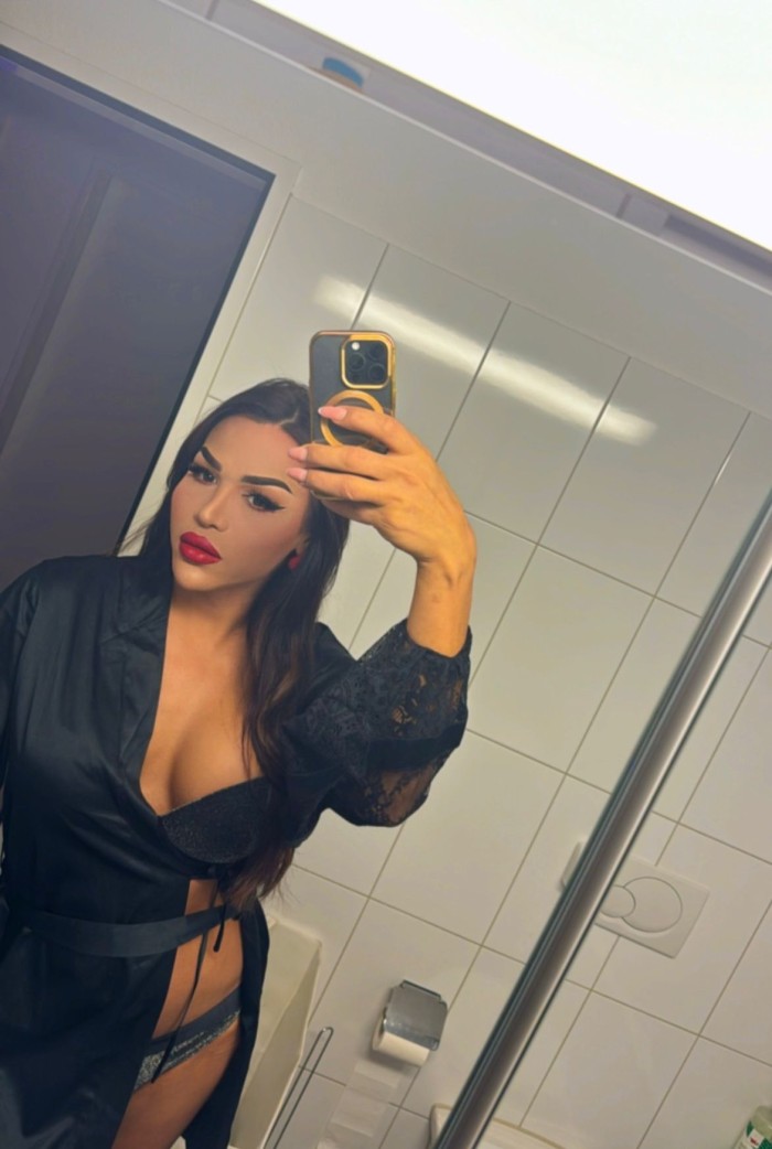 ¡TE ESPERO!! UNA TRANS UNICA Y MUY ESPECIAL