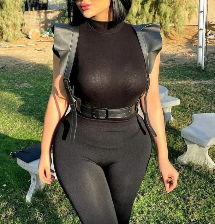 NORA, MARROQUÍ MODERNA SIN TABÚS – LLÁMAME